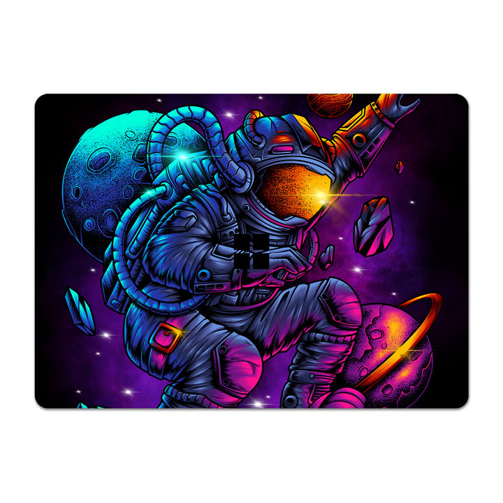 Surface Laptop 7 15" Artist Series Astronaut Skater Skin