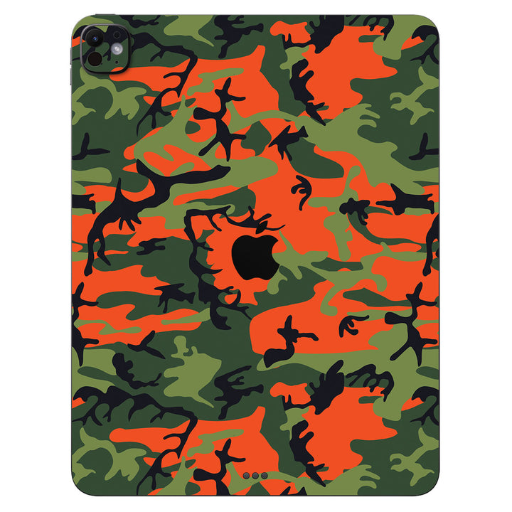 iPad Pro 13" M4 Camo Series Red Green Skin